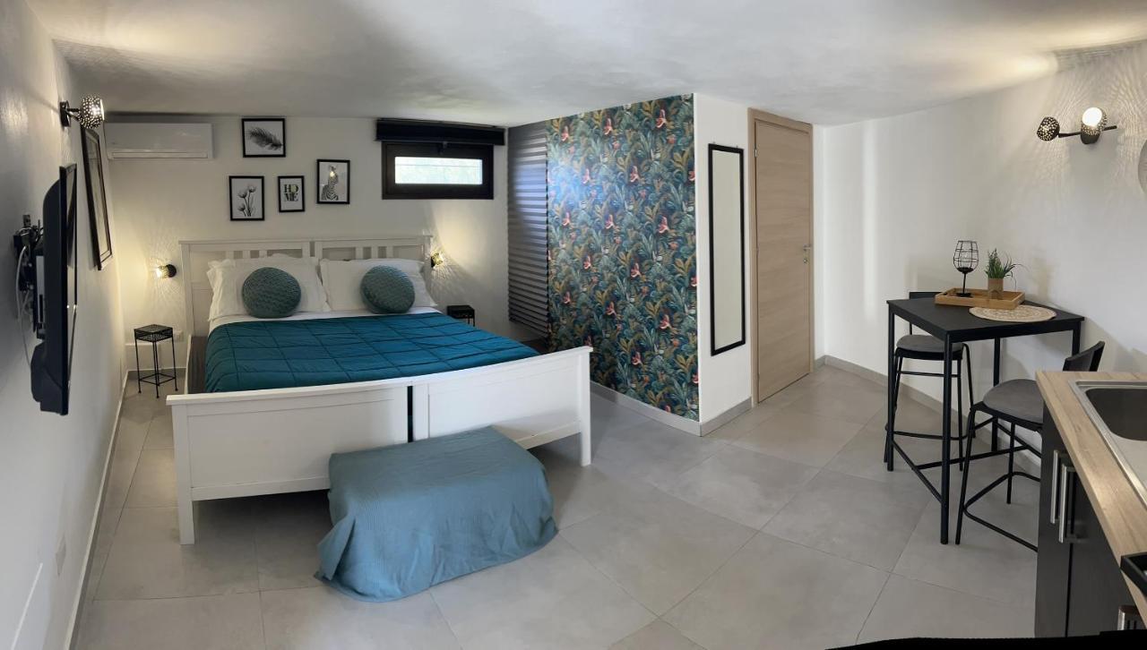 Apartmán Casa Con Piscina E Vista Mare Dal Giardino Fanusa Exteriér fotografie